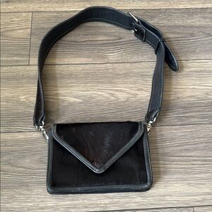 Saudara Hannah Crossbody Black Leather with fur Women's Bag